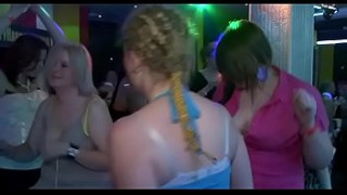 MAMACITAZ - Brunette Crazy Spanish Babe Has Wild Sex Outdoor
