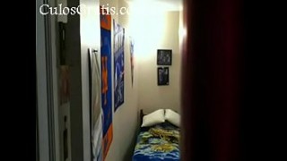 selftape black chick recording herself in her room