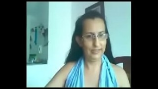 Desi girl showing big boobs in video call