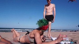 Punk slut fucked on cum curious men the beach - Brandy Moloka