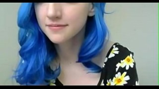 crazyamateurgirls.com - Blue haired girl in flowers plays with blue flim video tits - crazyamateurgirls.com