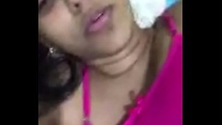 Beautiful chubby chick masturbating selfshot video