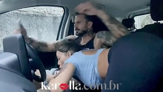 N&atildeo me aguentei e chupei meu namorado no carro exercise sexy video - www.karolla.com.br