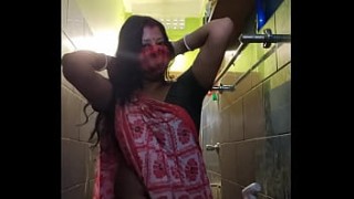 Indian Wife, Honeymoon Blowjob and Sex - Indian Cams