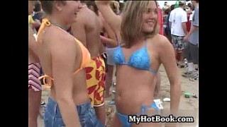 stingy dodderer fuck two college girls