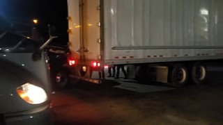 Horny female truck saxxxxc driver clips