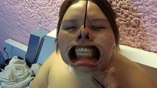 ANAL CREAMPIE after ROUGH SEX as a GIFT for VALENTINE'S DAY: STEP-FATHER POWER FUCKS his STEP-DAUGHTER in the BATHROOM